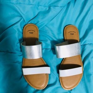 Gap white and silver strap sandals